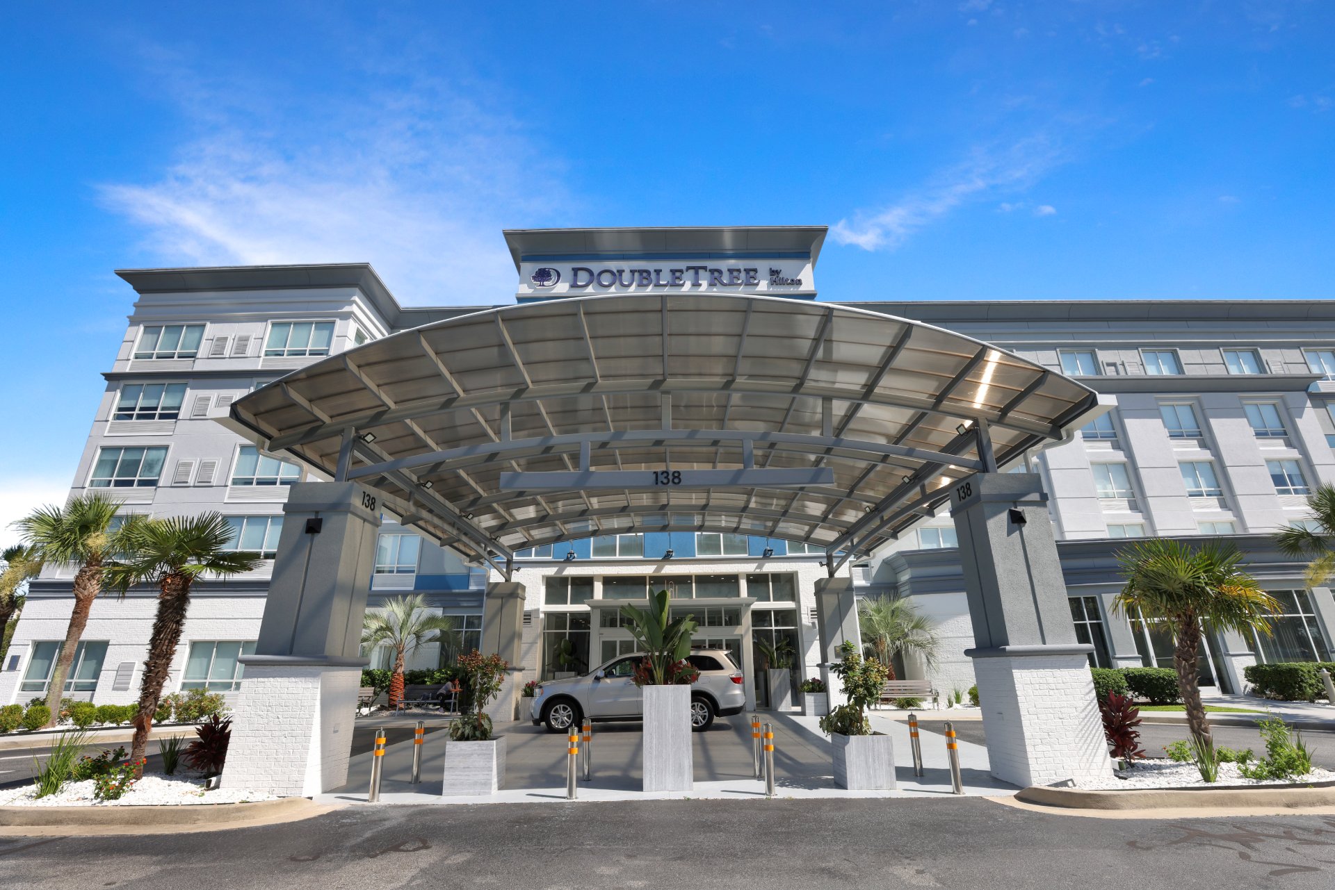 Hotel exterior upgrade and brand conversion work
